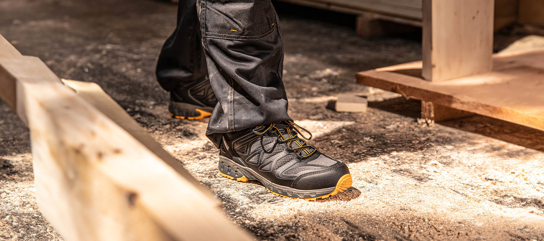 DEWALT Lightweight Work Footwear DEWALT Footwear